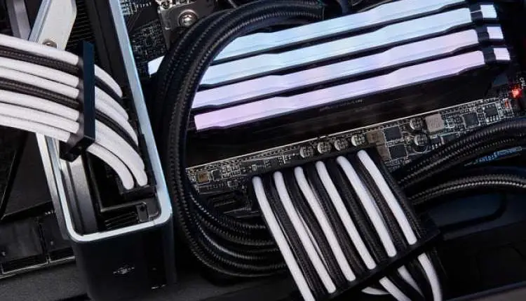 CORSAIR announces lineup of Premium PC accessories